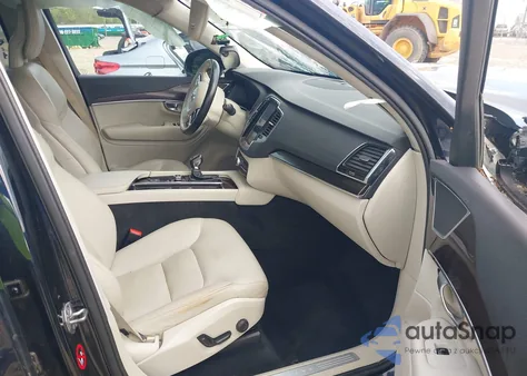 2017 Volvo Xc90 T6 Momentum z USA, uszkodzony, nr VIN YV4A22PK7H1155147